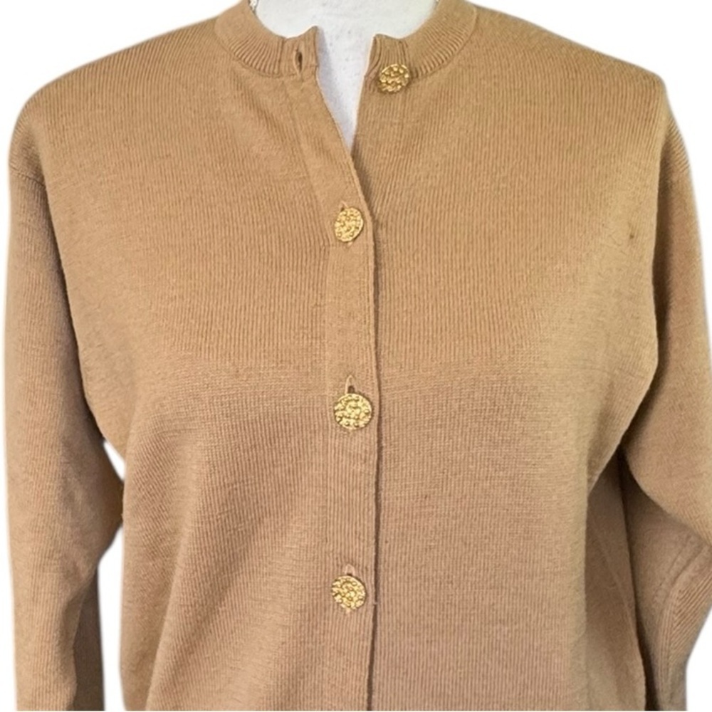 Ballantyne Scotland tan gold button wool Cardigan Sweater 40 M/L - Picture 2 of 13